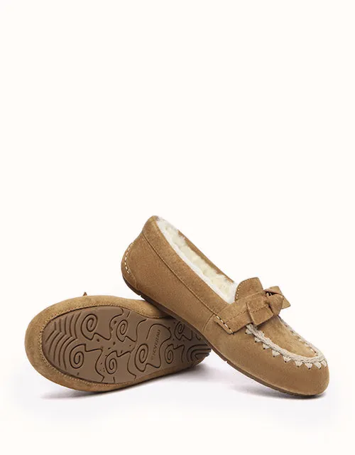 EVERAU® Woven Moccasins