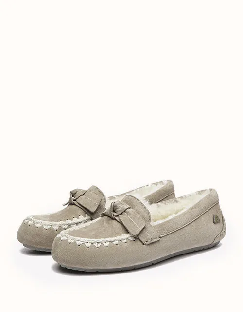 EVERAU® Woven Moccasins