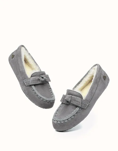 EVERAU® Woven Moccasins