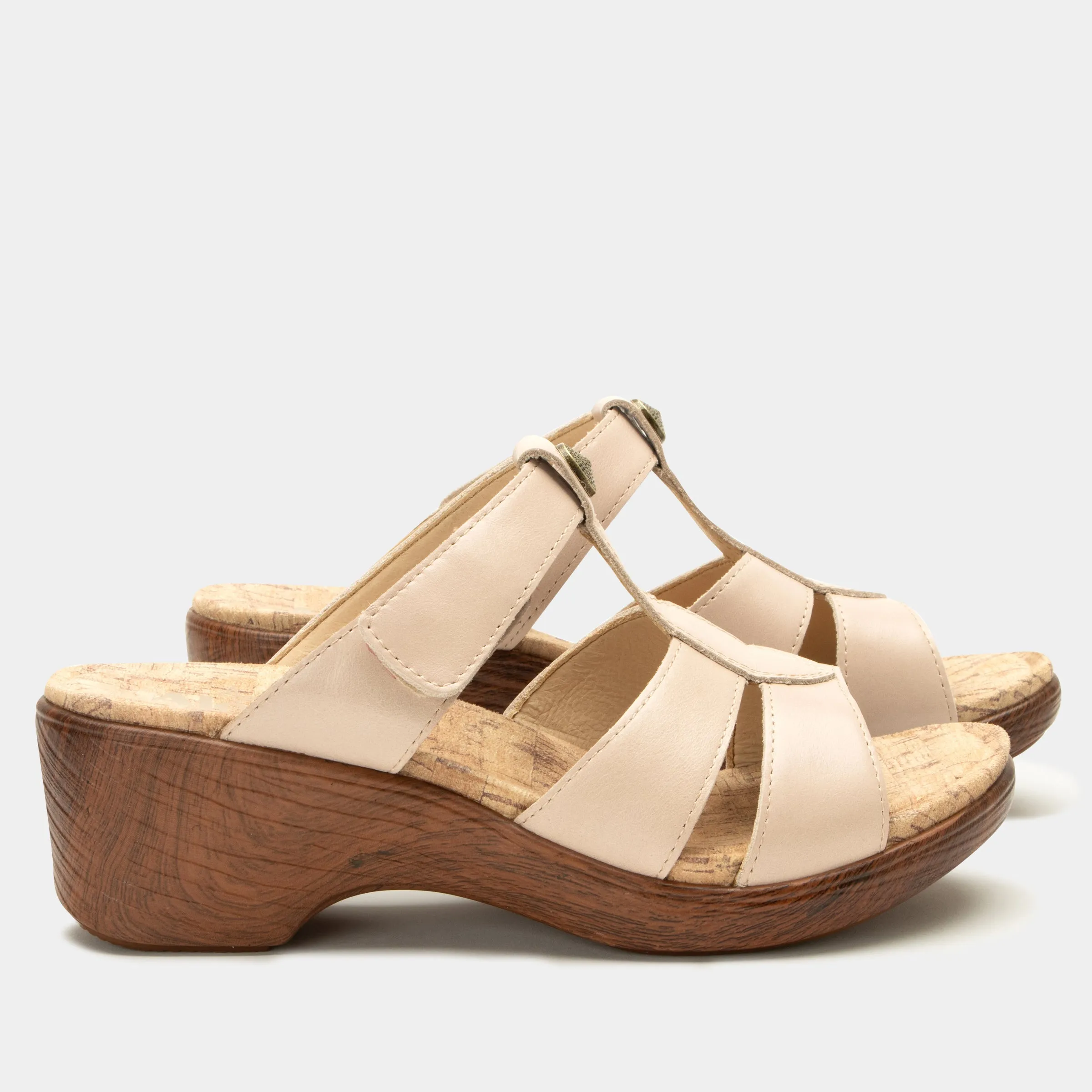 Shantal Oat Sandal